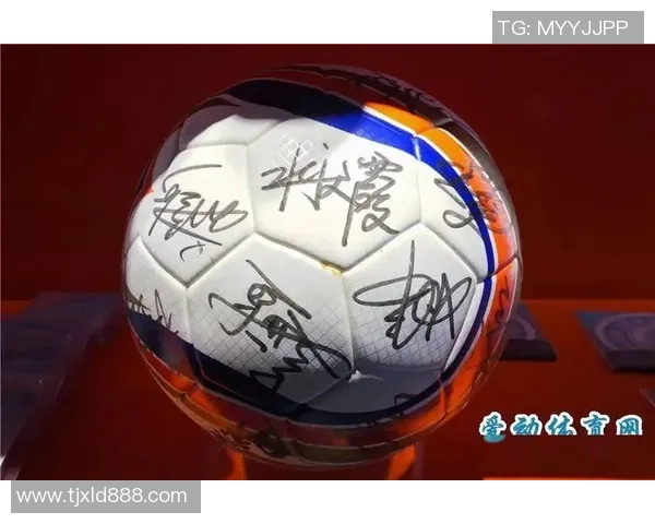 尽享足球激情Nike足球礼盒助你成就运动梦想